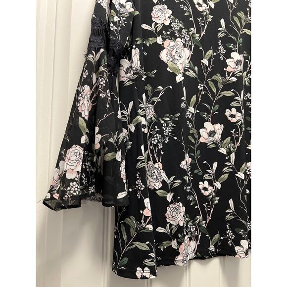 Alfani Petite Women’s Floral Print Bell Sleeve Top Size P/M‎ Black Multicolor - Picture 5 of 6